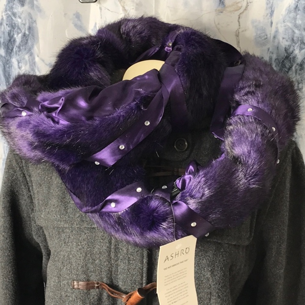 NWT Ashro Faux Vegan Fur Shawl very long 84 inches - 7 feet